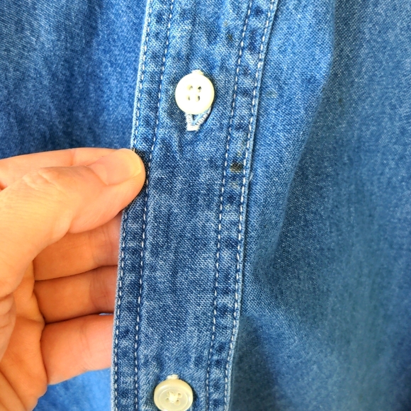 SOLD• DISNEY Winnie the Pooh Denim Shirt - Picture 9 of 9